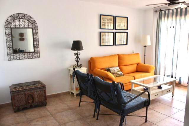 Apartamento Zahara De Los Atunes Exterior photo